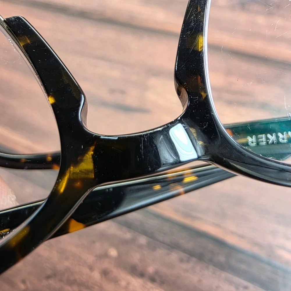 Warby Parker noticeable scratching